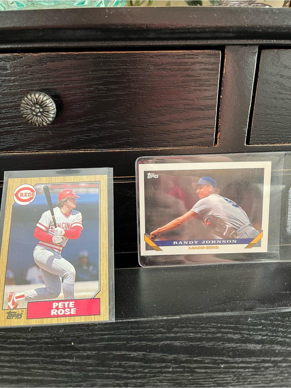 Topps Baseball Cards: Pete Rose and Randy Johnson.